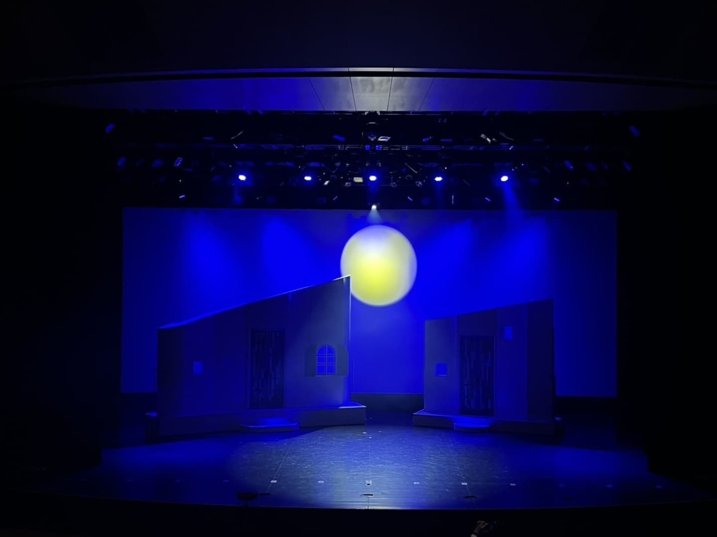 演劇公演